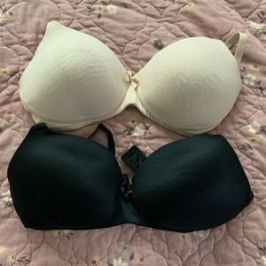 2 Gilligan & O’Malley nursing t shirt bra bundle set